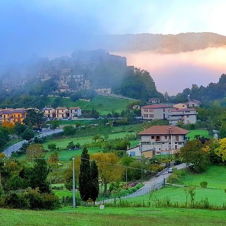 La Terrazza Sul Lago Turano كاستل دي تورا المظهر الخارجي الصورة