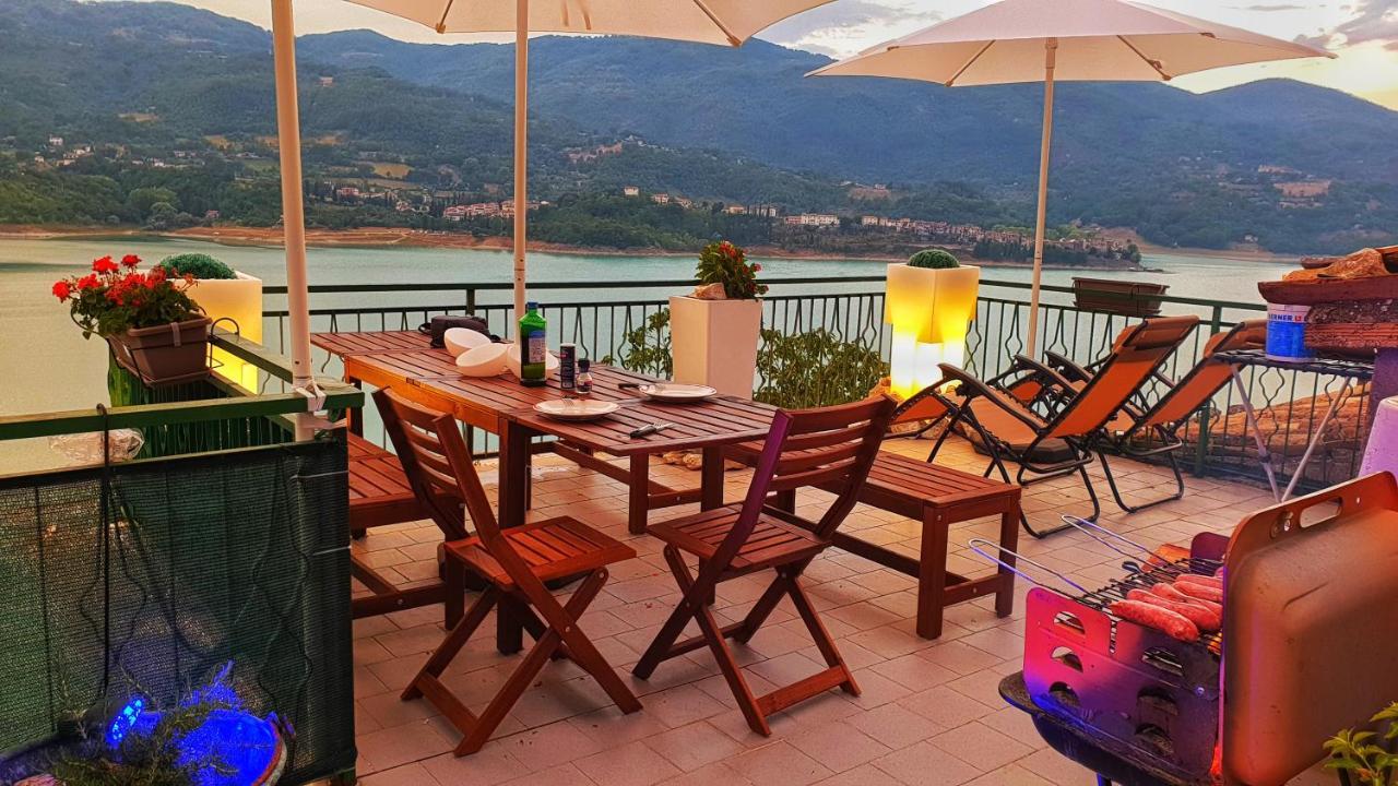 La Terrazza Sul Lago Turano كاستل دي تورا المظهر الخارجي الصورة