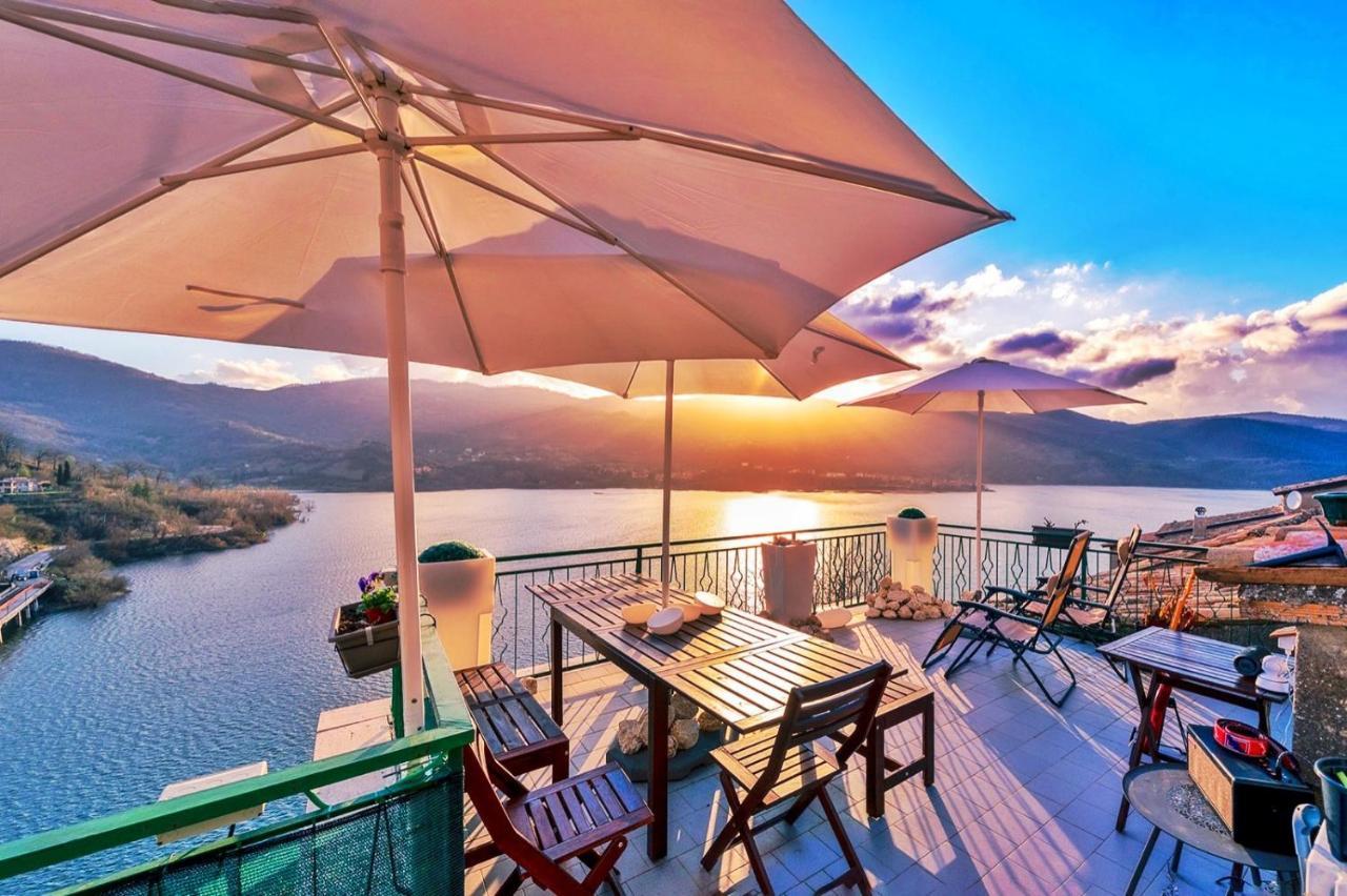 La Terrazza Sul Lago Turano كاستل دي تورا المظهر الخارجي الصورة