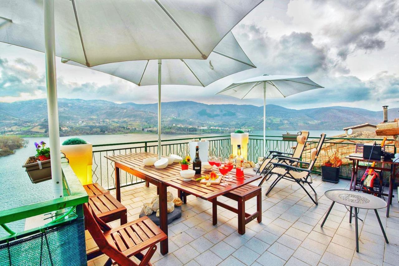 La Terrazza Sul Lago Turano كاستل دي تورا المظهر الخارجي الصورة